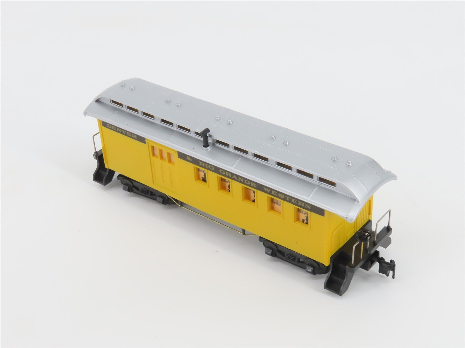 HO Scale Mantua 720-08 D&RGW Denver & Rio Grande Western 1890 Combine Passenger
