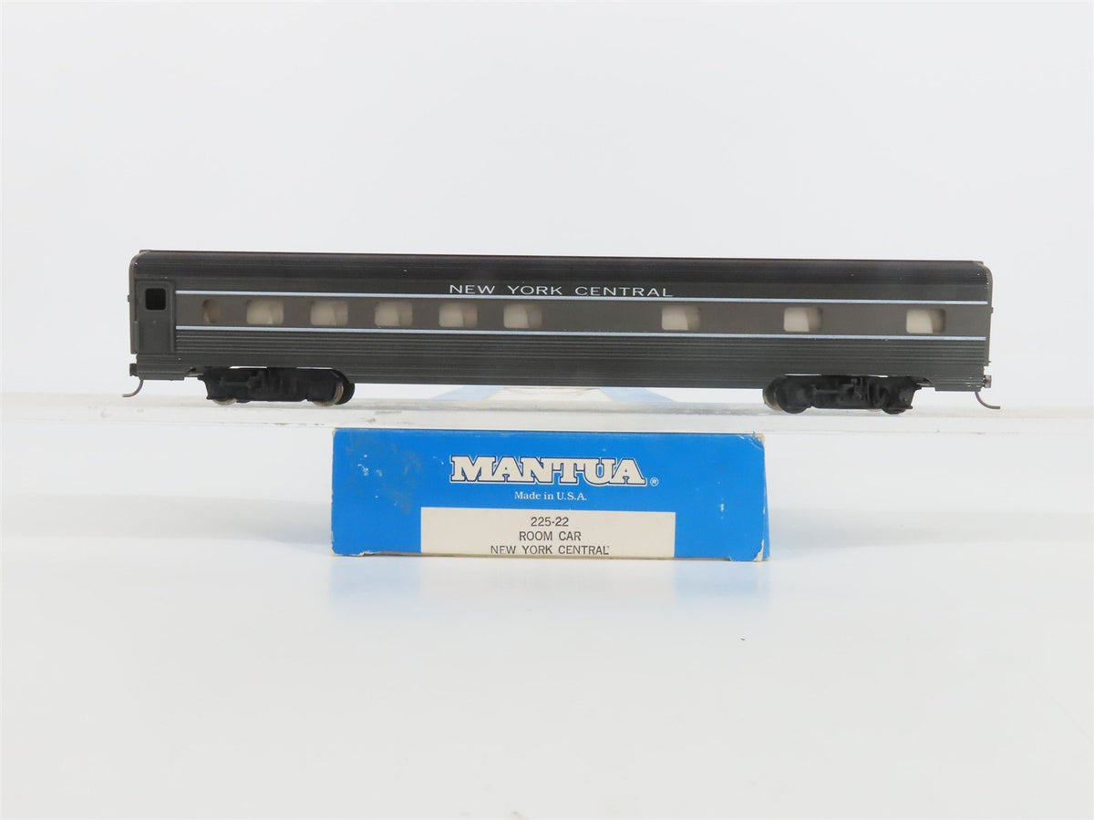 HO Scale Mantua 225-22 NYC New York Central Aluminum Room Passenger Car