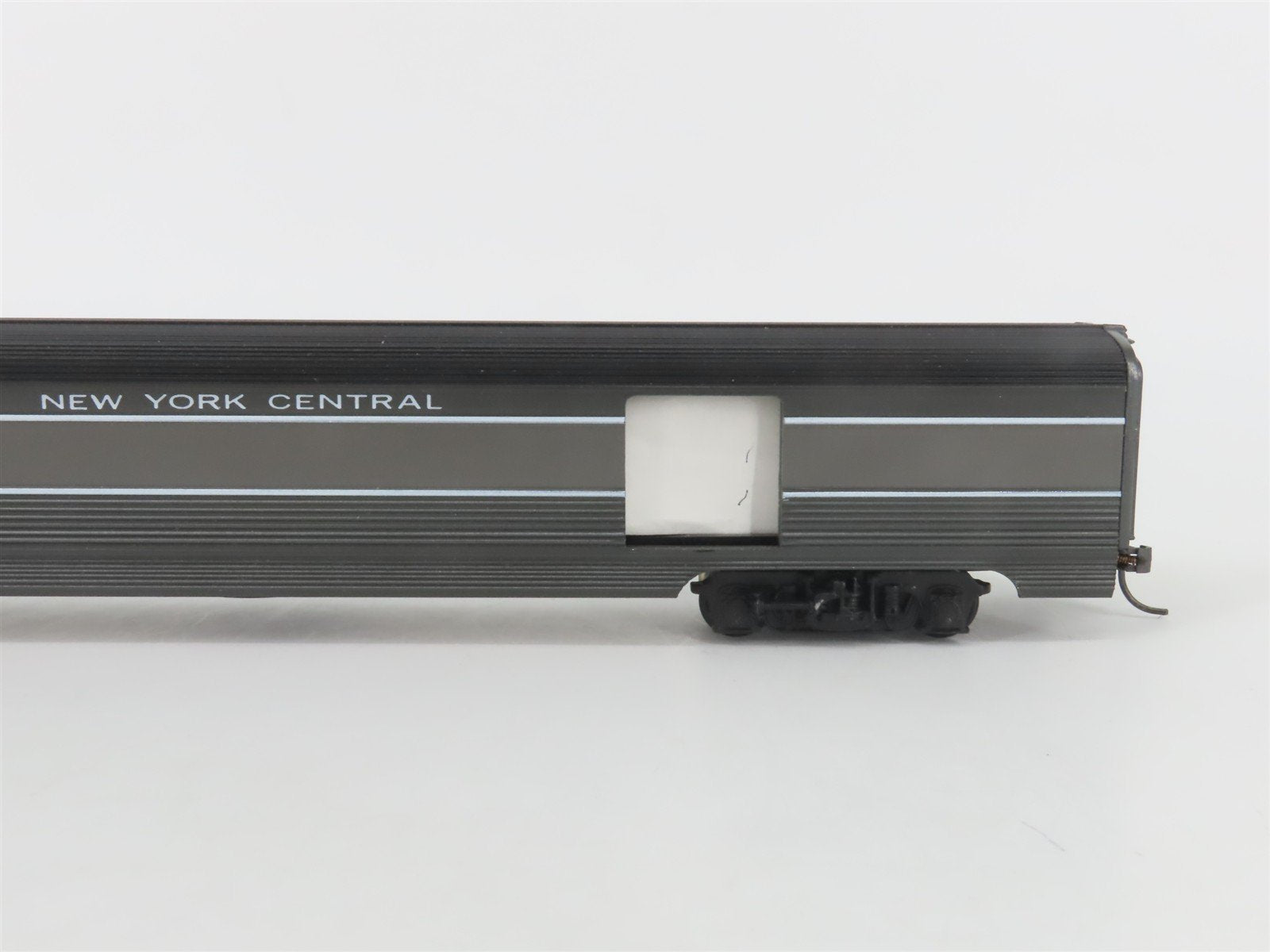 HO Scale Mantua 221-22 NYC New York Central Aluminum Baggage Passenger