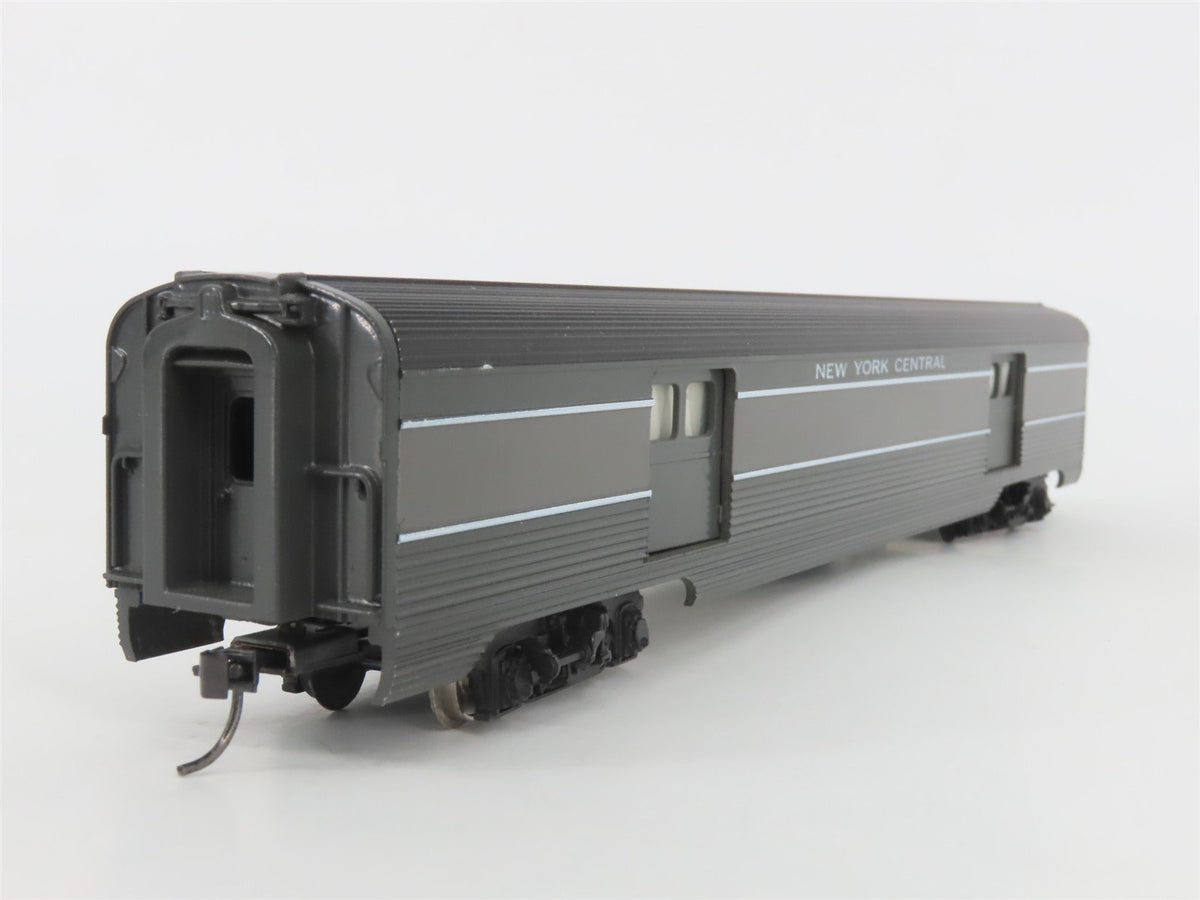 HO Scale Mantua 221-22 NYC New York Central Aluminum Baggage Passenger