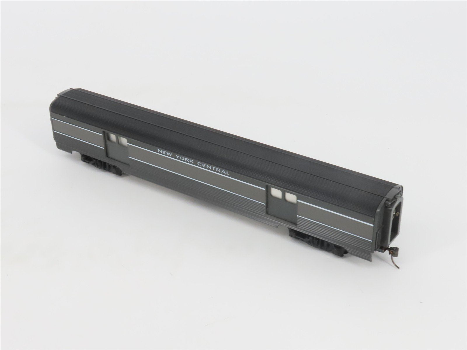 HO Scale Mantua 221-22 NYC New York Central Aluminum Baggage Passenger