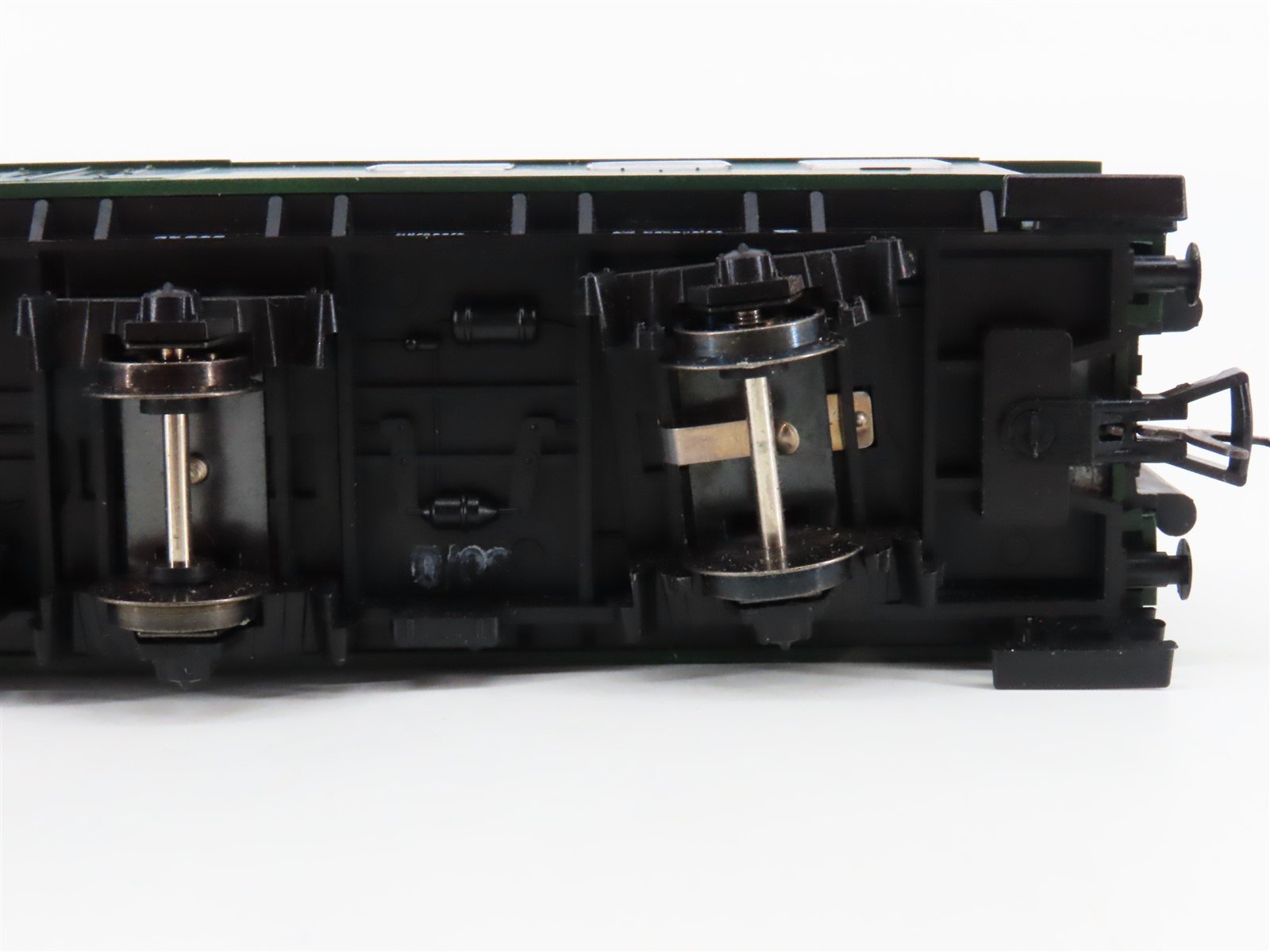 HO Scale Fleischmann 5090 DB Deutsche Bahn 2nd Class Coach Passenger #87935