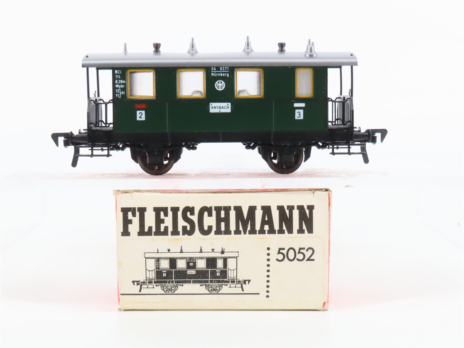 HO Scale Fleischmann 5052 DRG Deutsche Reichsbahn 2nd/3rd Class Coach Passenger