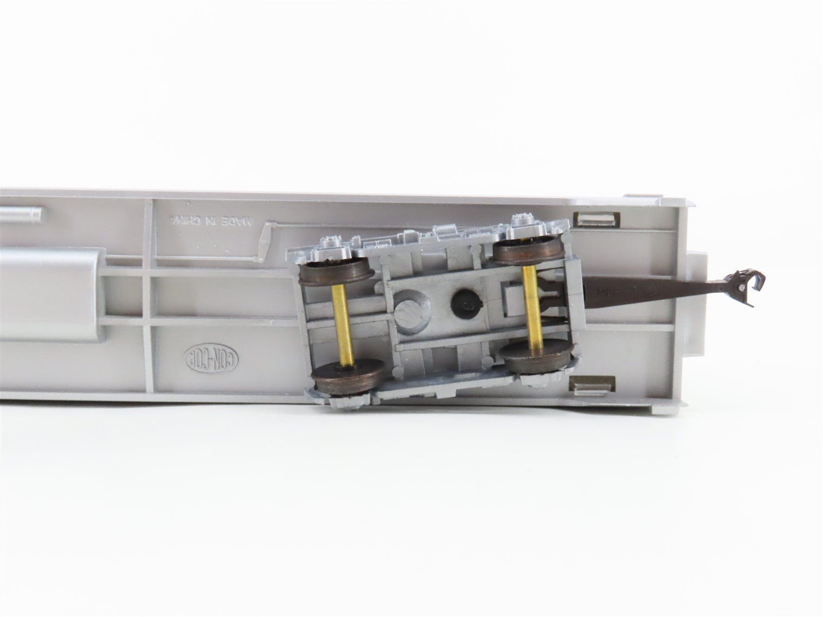 HO Scale Con-Cor #0001-000725 NYC New York Central 85' Diner Passenger #693