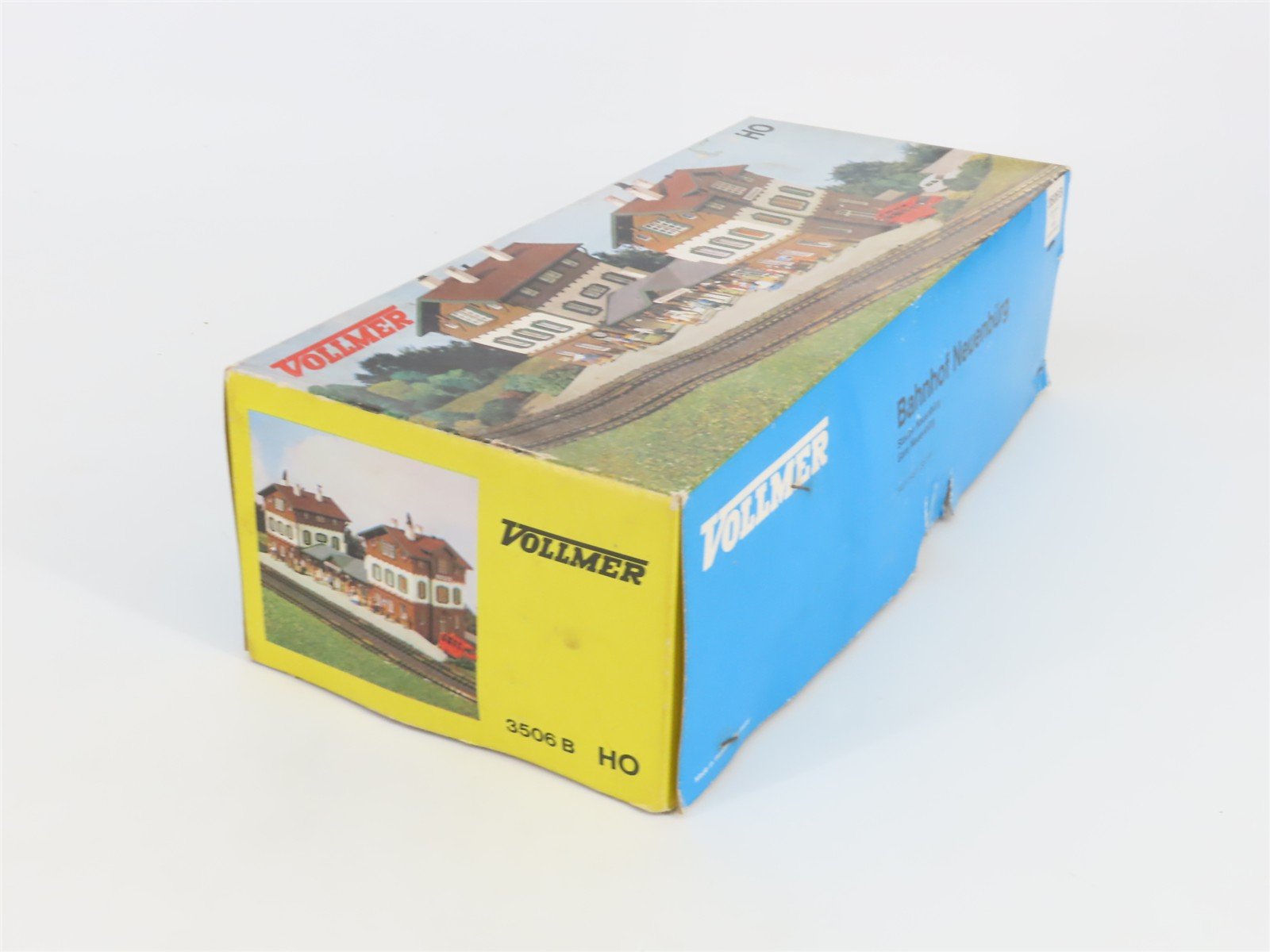 HO 1/87 Scale Vollmer 3506B Neuenburg Train Station