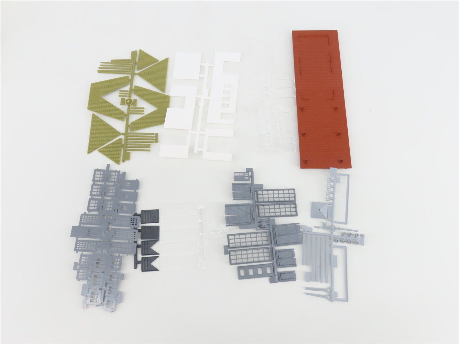 HO 1/87 Scale Con-Cor Heljan Kit B801 Meyer's Pickels, Inc.