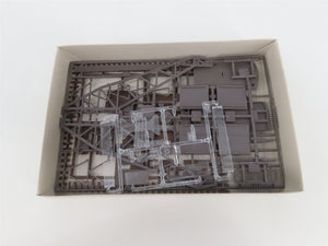 HO 1/87 Scale Faller Kit B-162 Gantry Crane