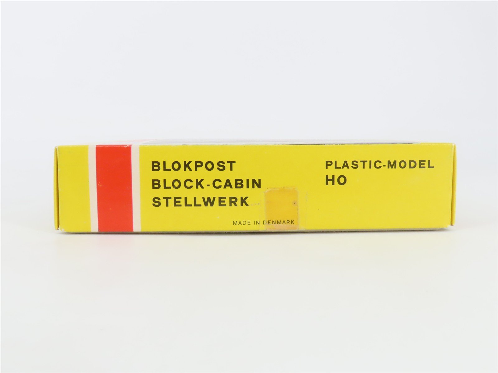 HO 1/87 Scale Heljan Plastic Kit B116 Block Cabin