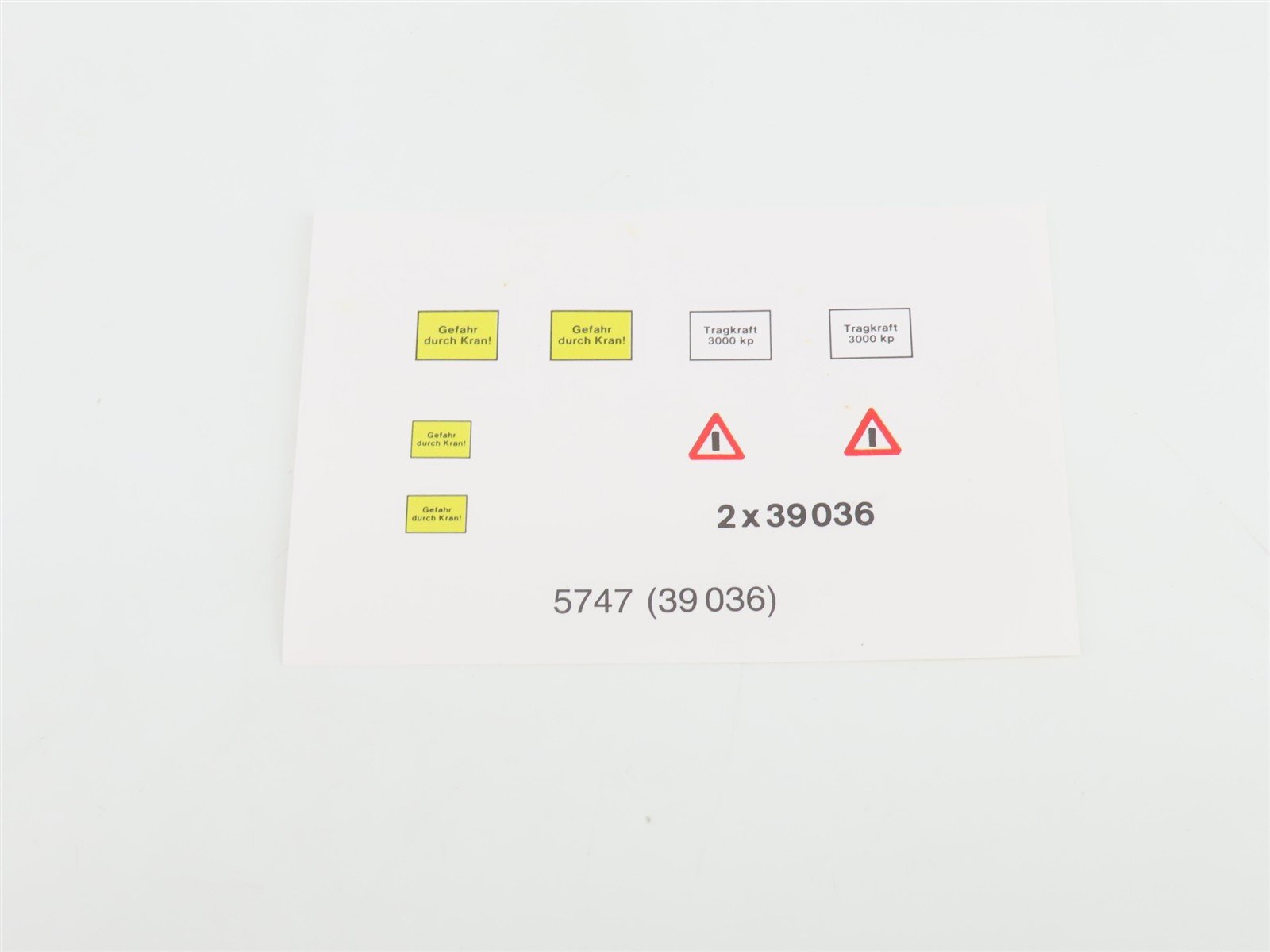HO 1/87 Scale Vollmer Kit 5747 Engine Cleaning Plant w/ Gandry Crane