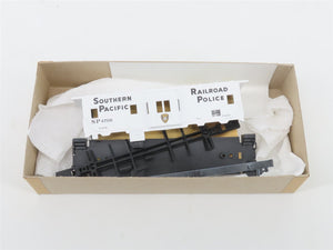 HO Scale Athearn Bev-Bel Kit 2203-1 SP Railroad Police Bay Window Caboose #4709