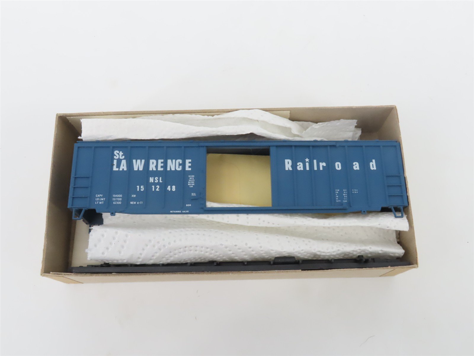 HO Scale Athearn Bev-Bel Kit 559 NSL St. Lawrence 50' Rib-Side Box Car #151248