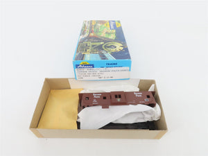 HO Scale Athearn Bev-Bel Kit 2290 SP Railroad Police Bay Window Caboose #4766