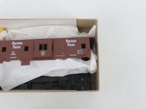 HO Scale Athearn Bev-Bel Kit 2290 SP Railroad Police Bay Window Caboose #4766