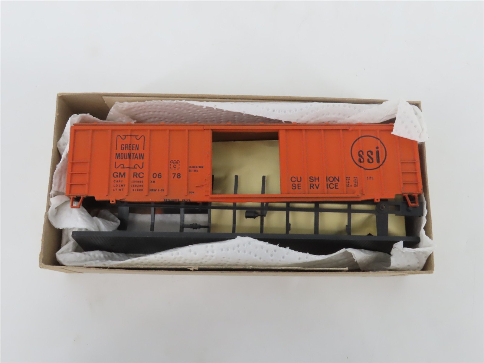 HO Scale Athearn Bev-Bel Kit 531 GMRC Green Mountain 50' Box Car #0678