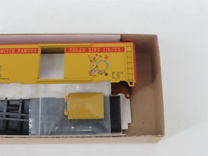 HO Scale Athearn Bev-Bel Kit #882 K&MC Karly & Mitch Circus 40' Box Car #112456