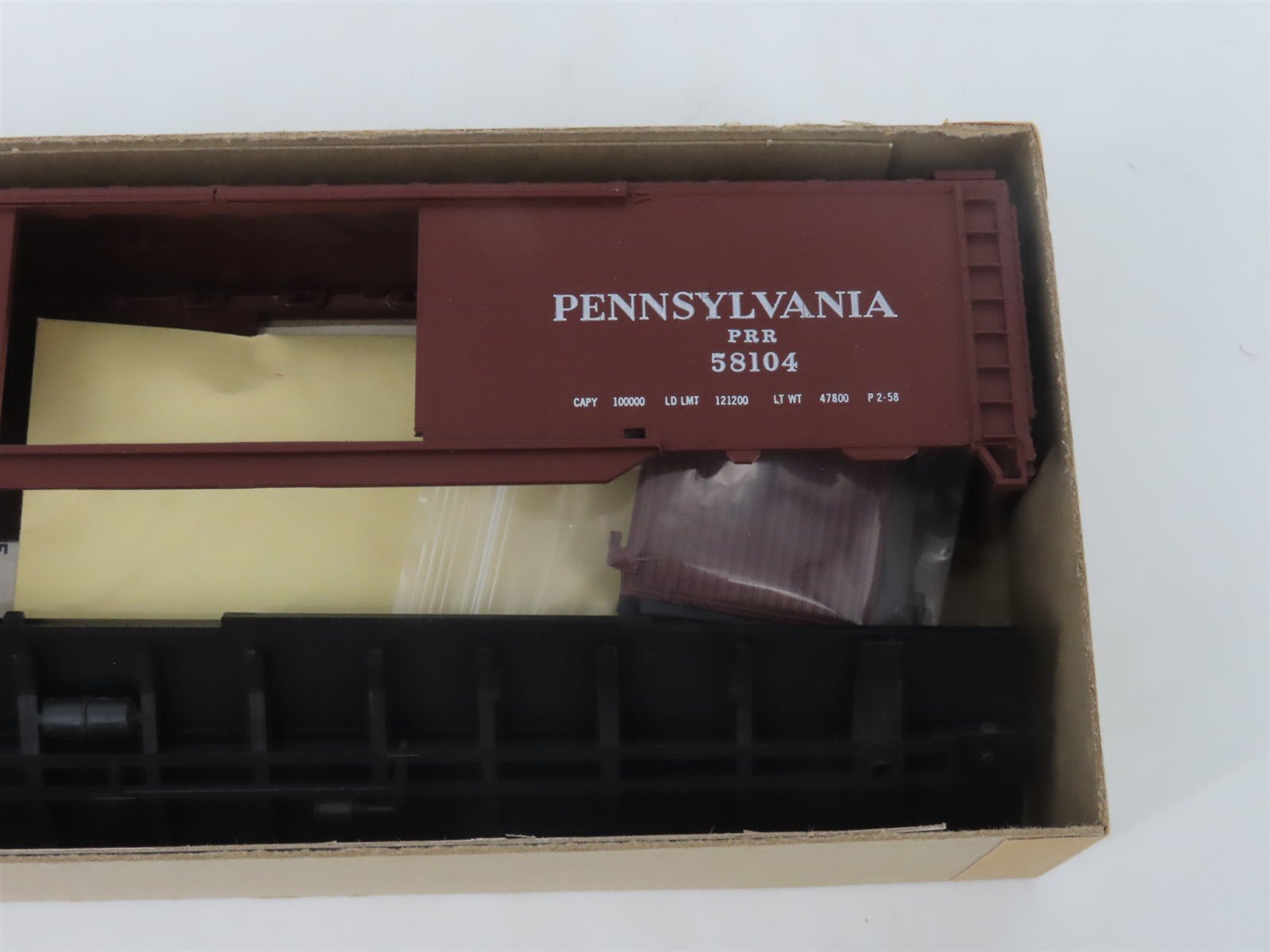 HO Athearn Bev-Bel Kit 485 PRR Pennsylvania 50' Double-Door Box Car #58104