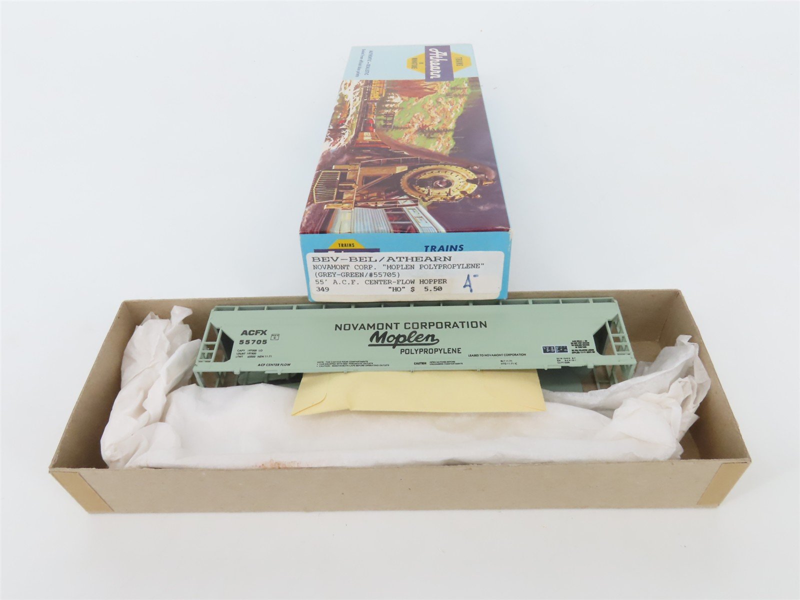 HO Scale Athearn Bev-Bel Kit 349 ACFX Novamont Corp. 4-Bay Covered Hopper #55705