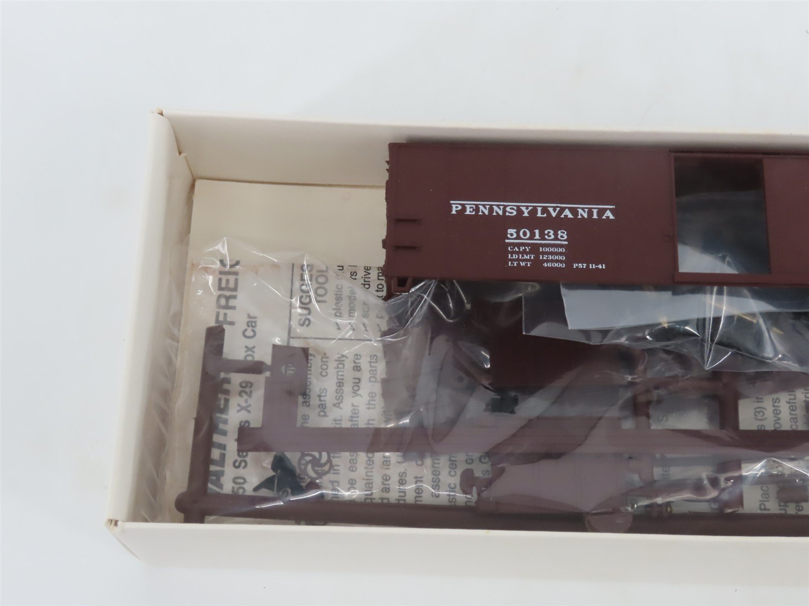 HO Scale Walthers Limited Edition Kit 932-2051A PRR X29 40' Steel Box Car #50138