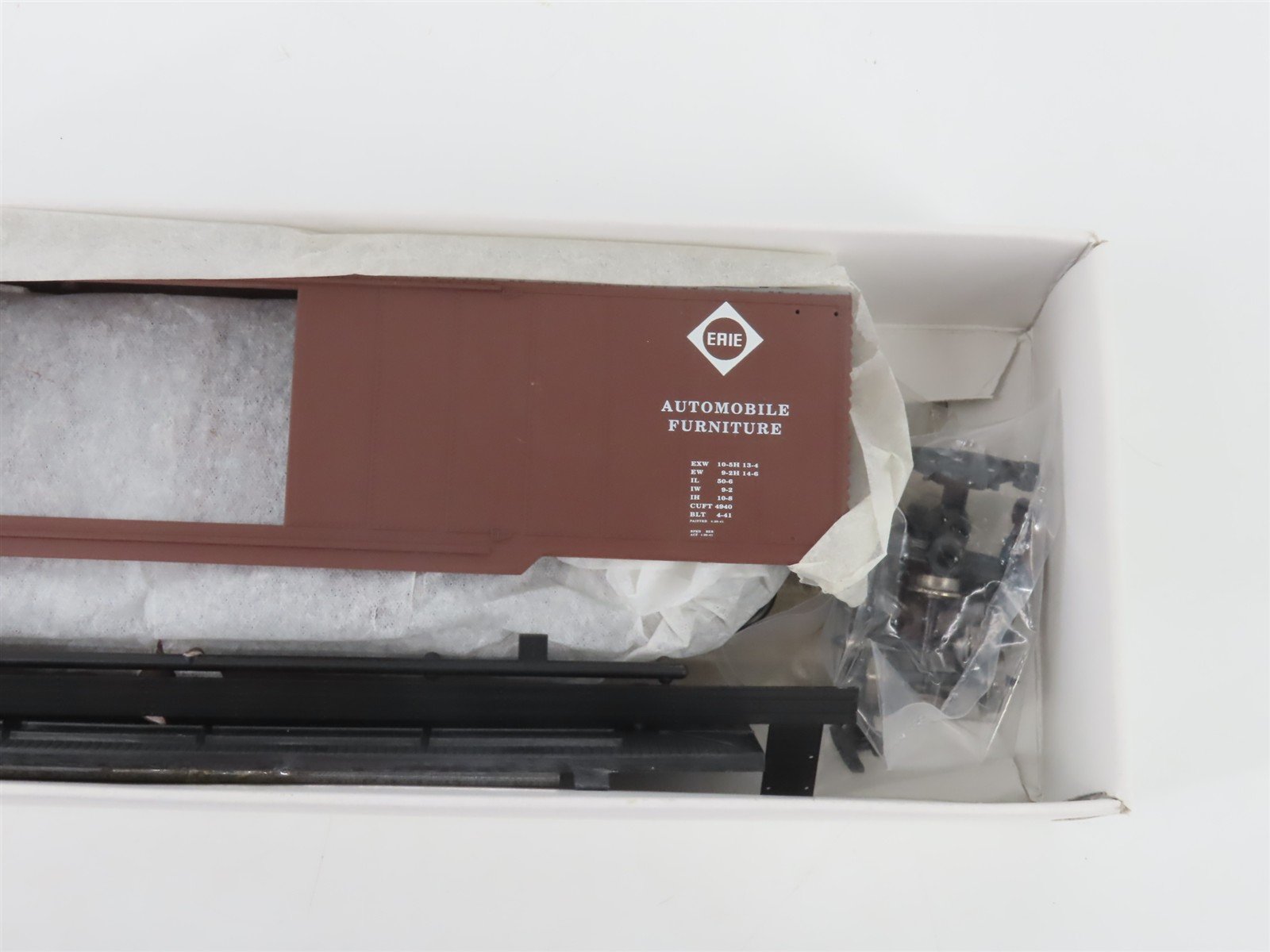HO Scale Proto 2000 Kit 21019 ERIE Railroad 50' Auto Box Car #65093 w/ End Doors