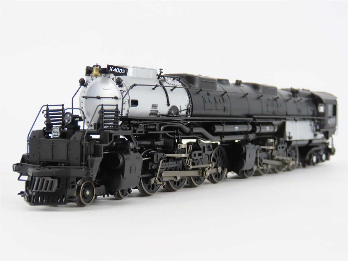 HO Scale Athearn Genesis G9152 UP Union Pacific 4-8-8-4 Steam #4005 wDCC &amp; Sound