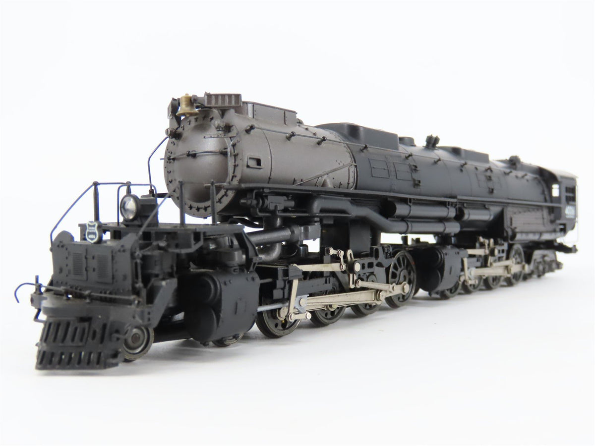 HO Scale Rivarossi 1586 UP Union Pacific 4-8-8-4 Steam Locomotive #4006