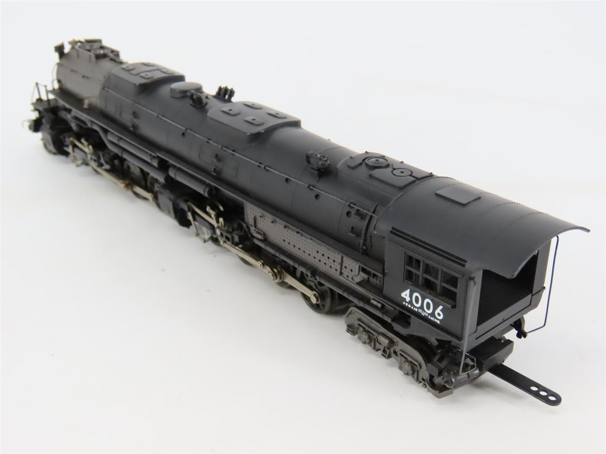 HO Scale Rivarossi 1586 UP Union Pacific 4-8-8-4 Steam Locomotive #4006