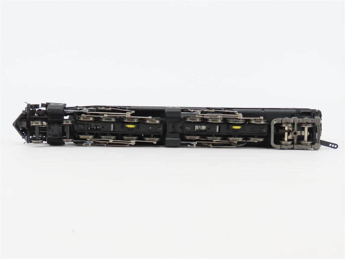 HO Scale Rivarossi 1586 UP Union Pacific 4-8-8-4 Steam Locomotive #4006