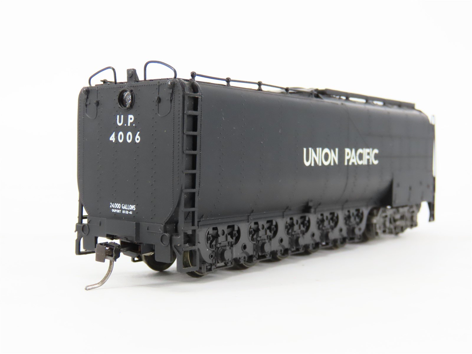 HO Scale Rivarossi 1586 UP Union Pacific 4-8-8-4 Steam Locomotive #4006