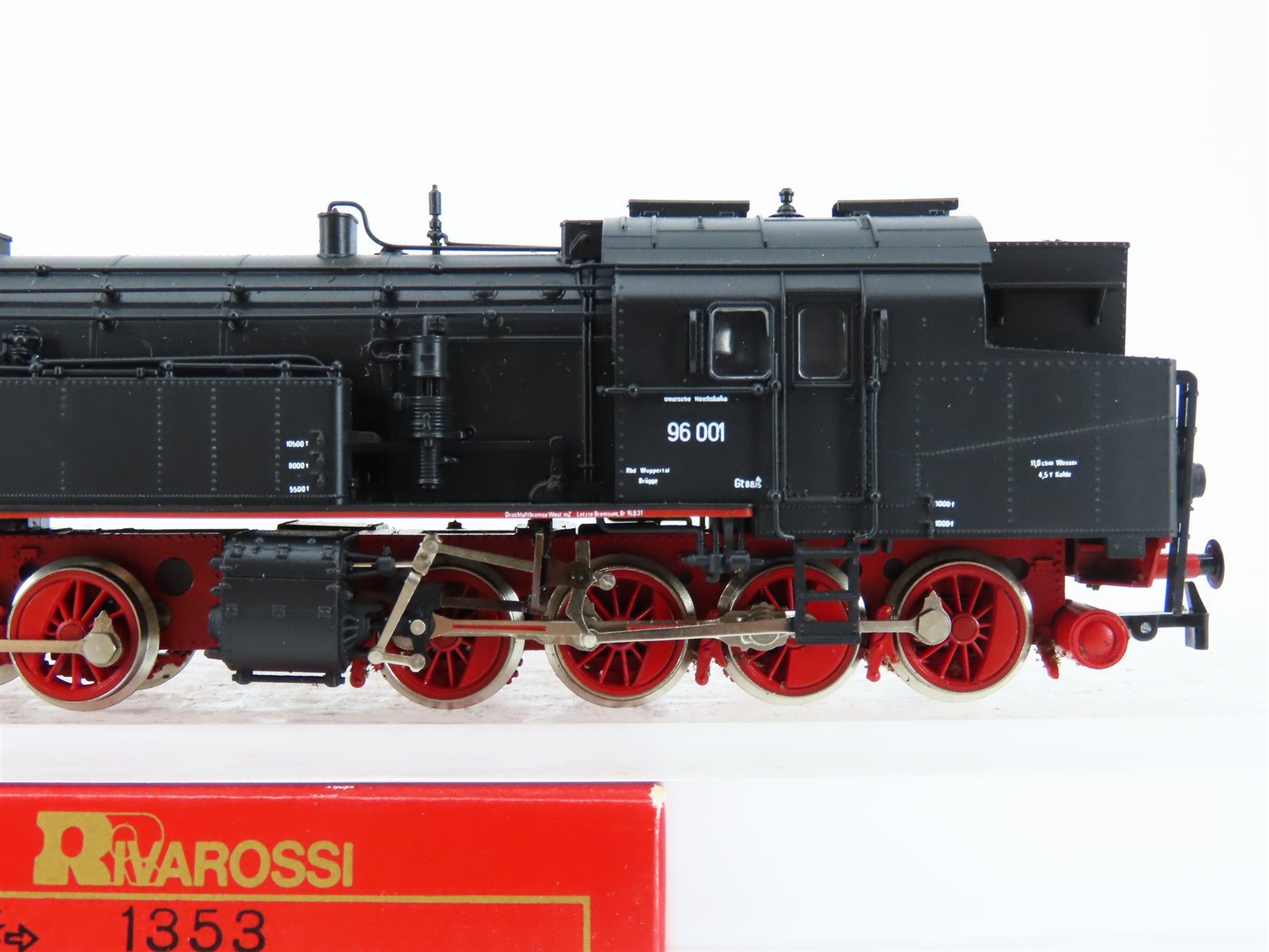 HO Scale Rivarossi 1353 Deutsche Reichbahn 0-8-8-0 Steam Locomoitve #96001