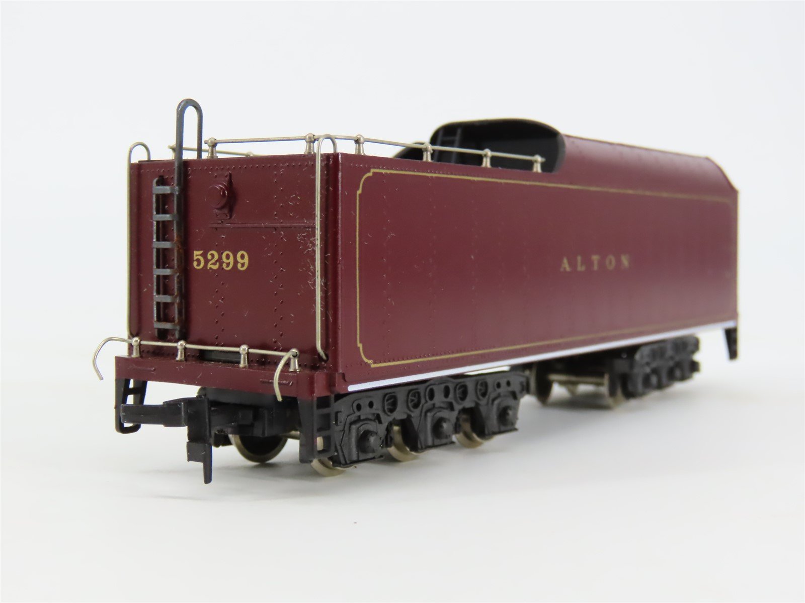 HO Scale AHM 5087-11 C&A Alton 4-6-2 Steam Locomotive #5299