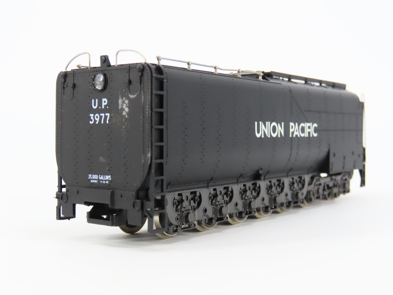 HO Scale AHM 5112-B UP Union Pacific 4-6-6-4 Challenger Steam #3977