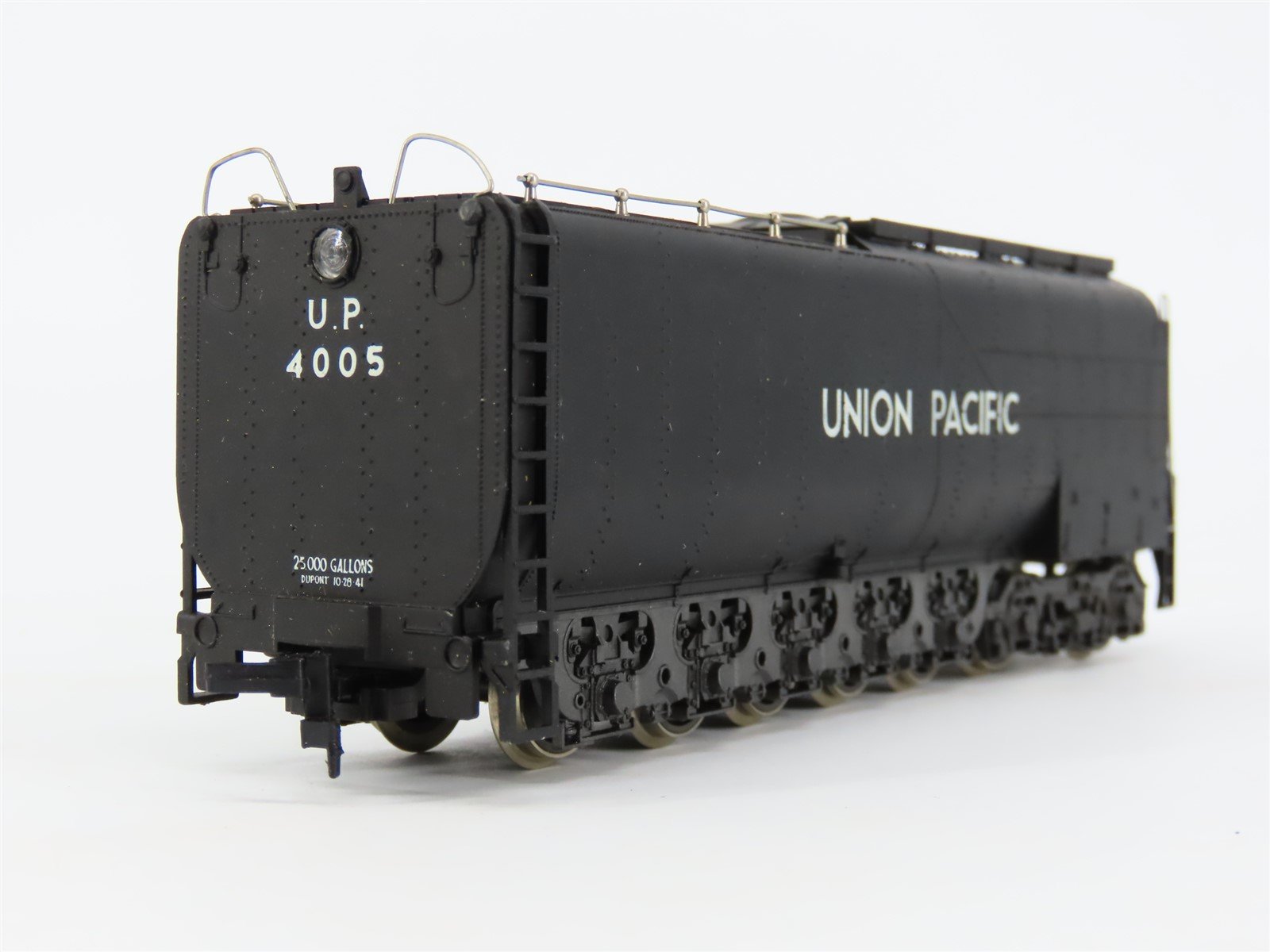 HO Scale AHM 5114 UP Union Pacific 4-8-8-4 Big-Boy Steam Locomotive #4005
