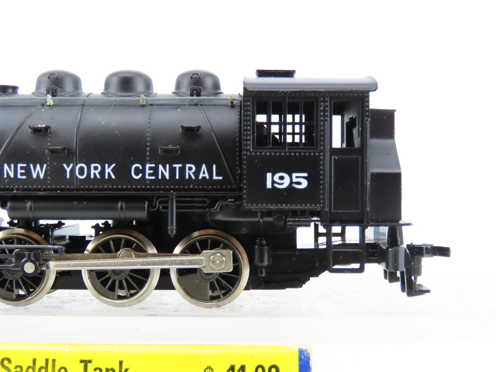HO Scale AHM 5155-G NYC New York Central 0-6-0 Steam Locomotive #195