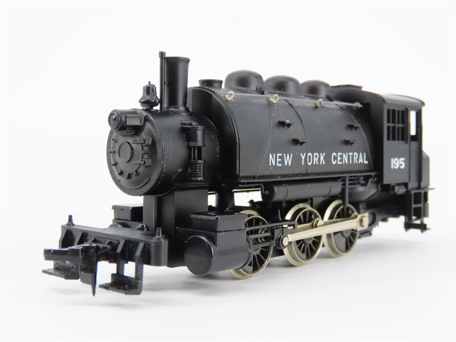 HO Scale AHM 5155-G NYC New York Central 0-6-0 Steam Locomotive #195