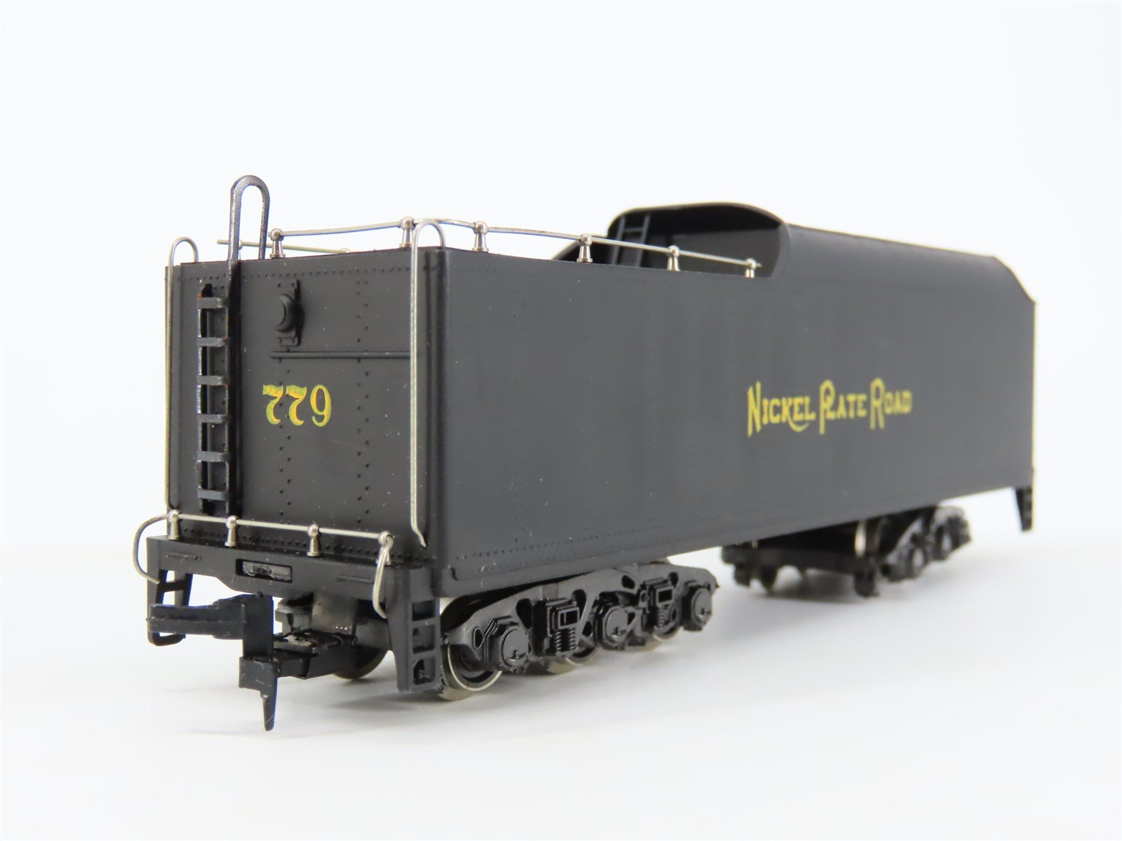 HO Scale AHM 5061A NKP Nickel Plat Road 2-8-4 Steam Locomotive #779