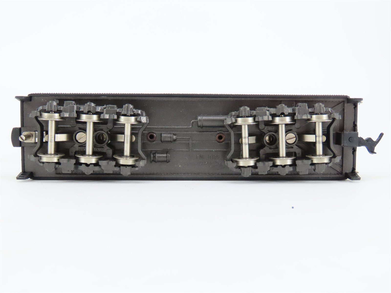 HO Scale AHM 5061A NKP Nickel Plat Road 2-8-4 Steam Locomotive #779