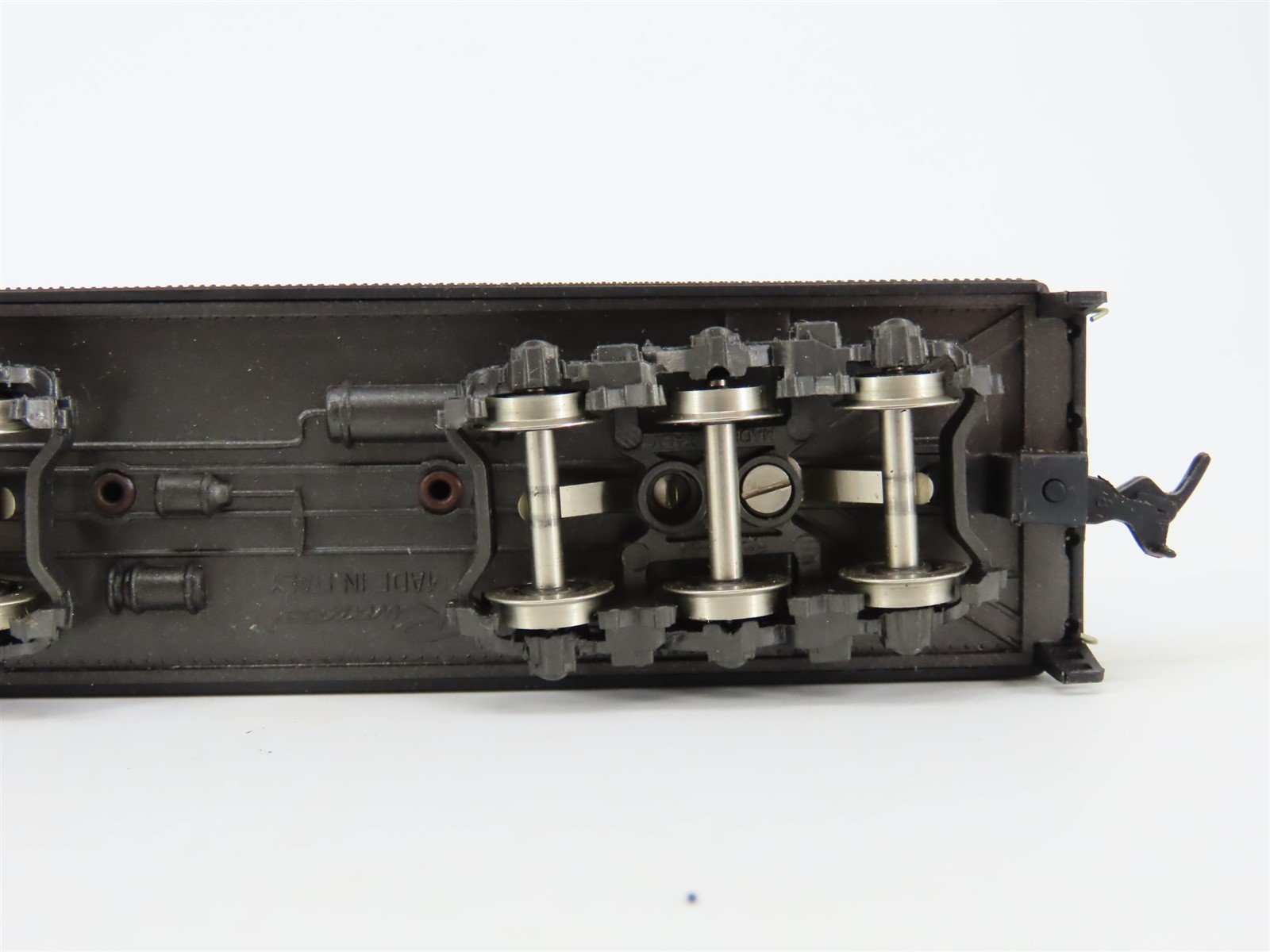 HO Scale AHM 5061A NKP Nickel Plat Road 2-8-4 Steam Locomotive #779