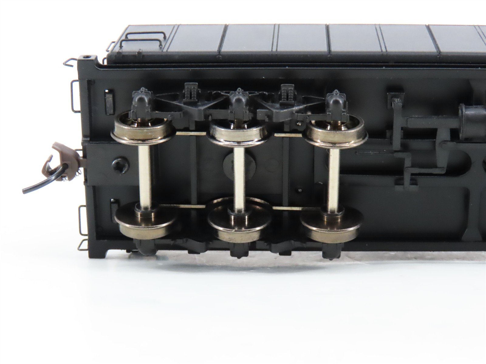 HO Bachmann Spectrum 89921 Unlettered Black Auxiliary Water Tender