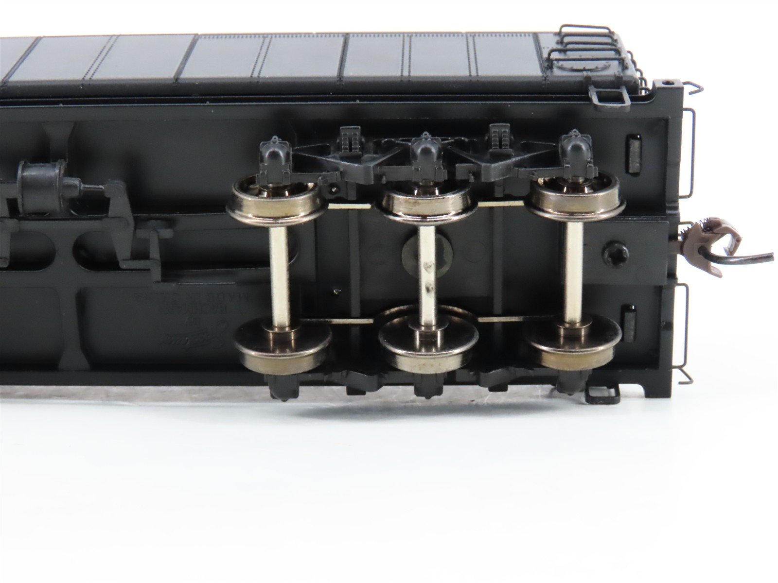 HO Bachmann Spectrum 89921 Unlettered Black Auxiliary Water Tender