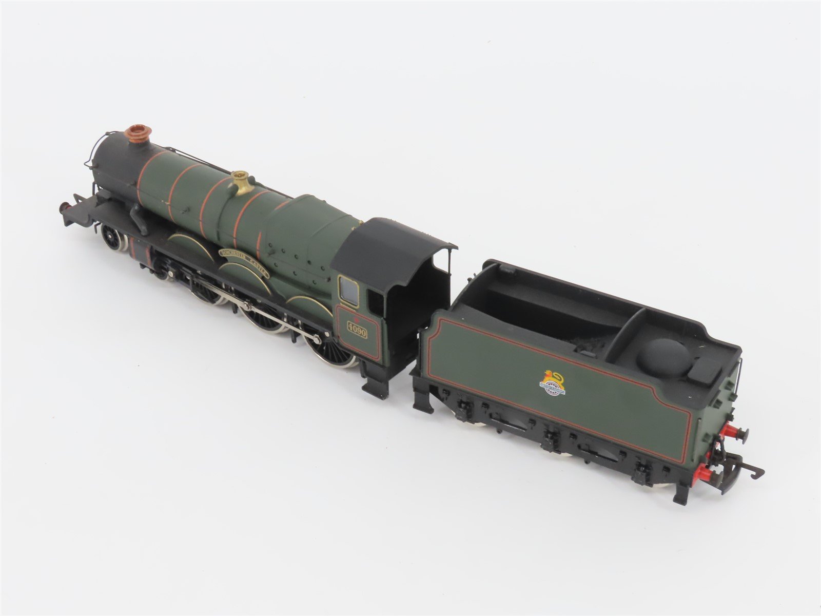 HO Scale Life-Like Royal Castle British Railways Steam Set w/ Passenger Cars