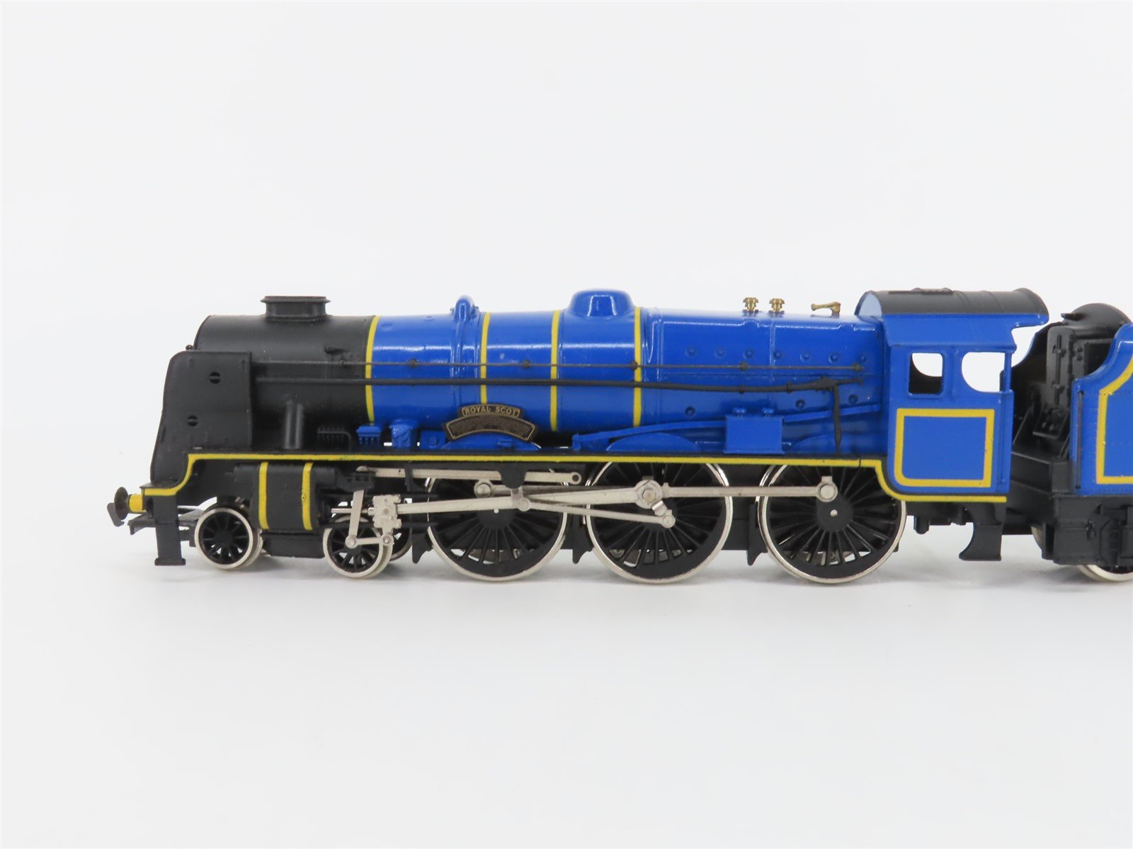 HO Scale Bachmann 481 The Royal Scot Steam Passenger Set