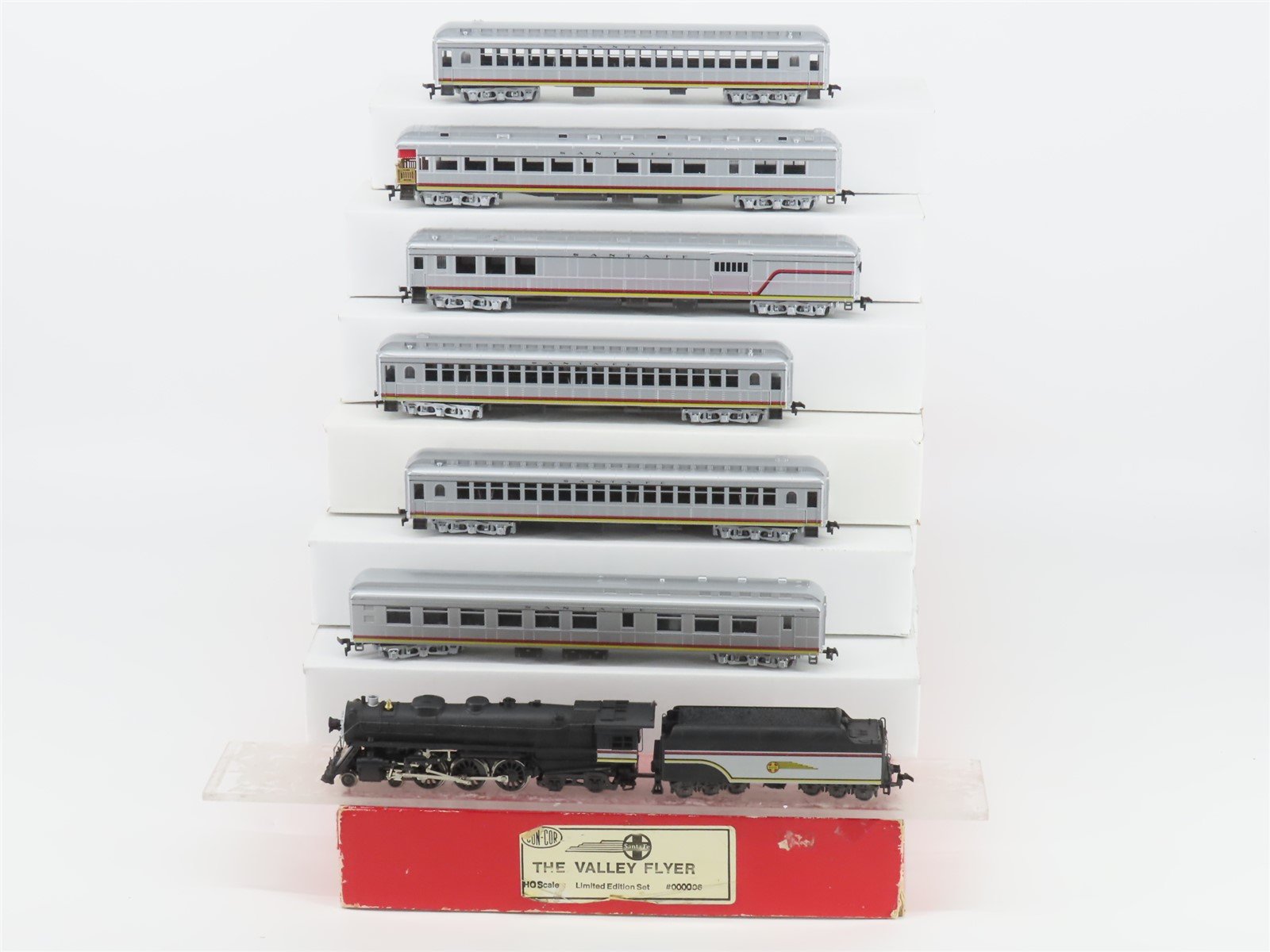 HO Scale Con-Cor 000006 ATSF Santa Fe Valley Flyer Steam Passenger Set