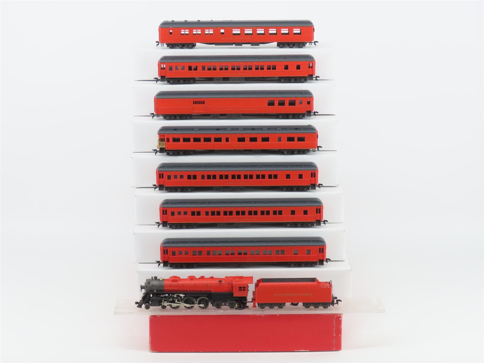 HO Scale Con-Cor 0001 NYC New York Central Cardinal Steam Passenger Train Set