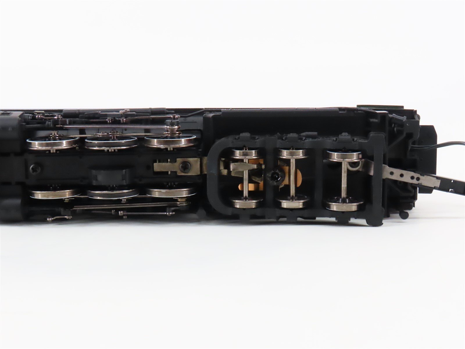 HO Scale Rivarossi R5454 C&O Chesapeake & Ohio 2-6-6-6 Allegheny Steam #1633