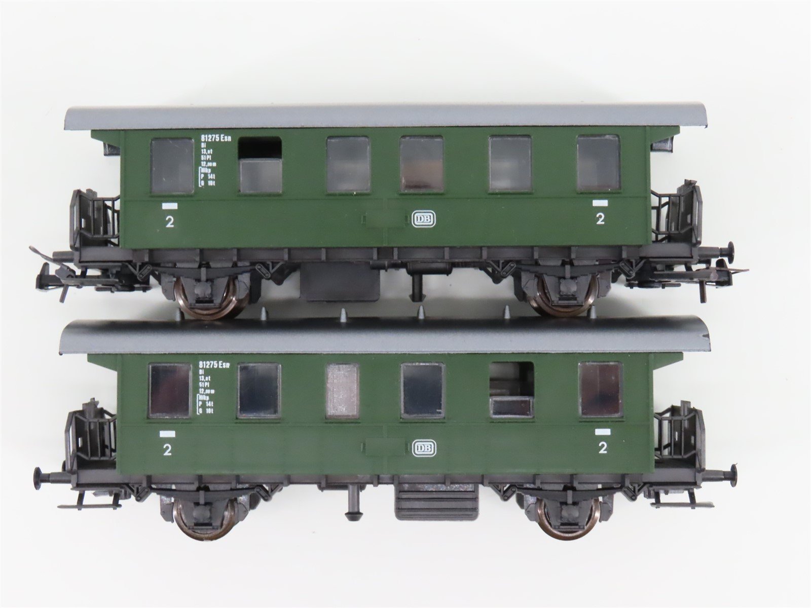 HO Scale Roco 41044 DB Deutsche Bundesbahn 0-6-0T BR80 Steam Passenger Train Set