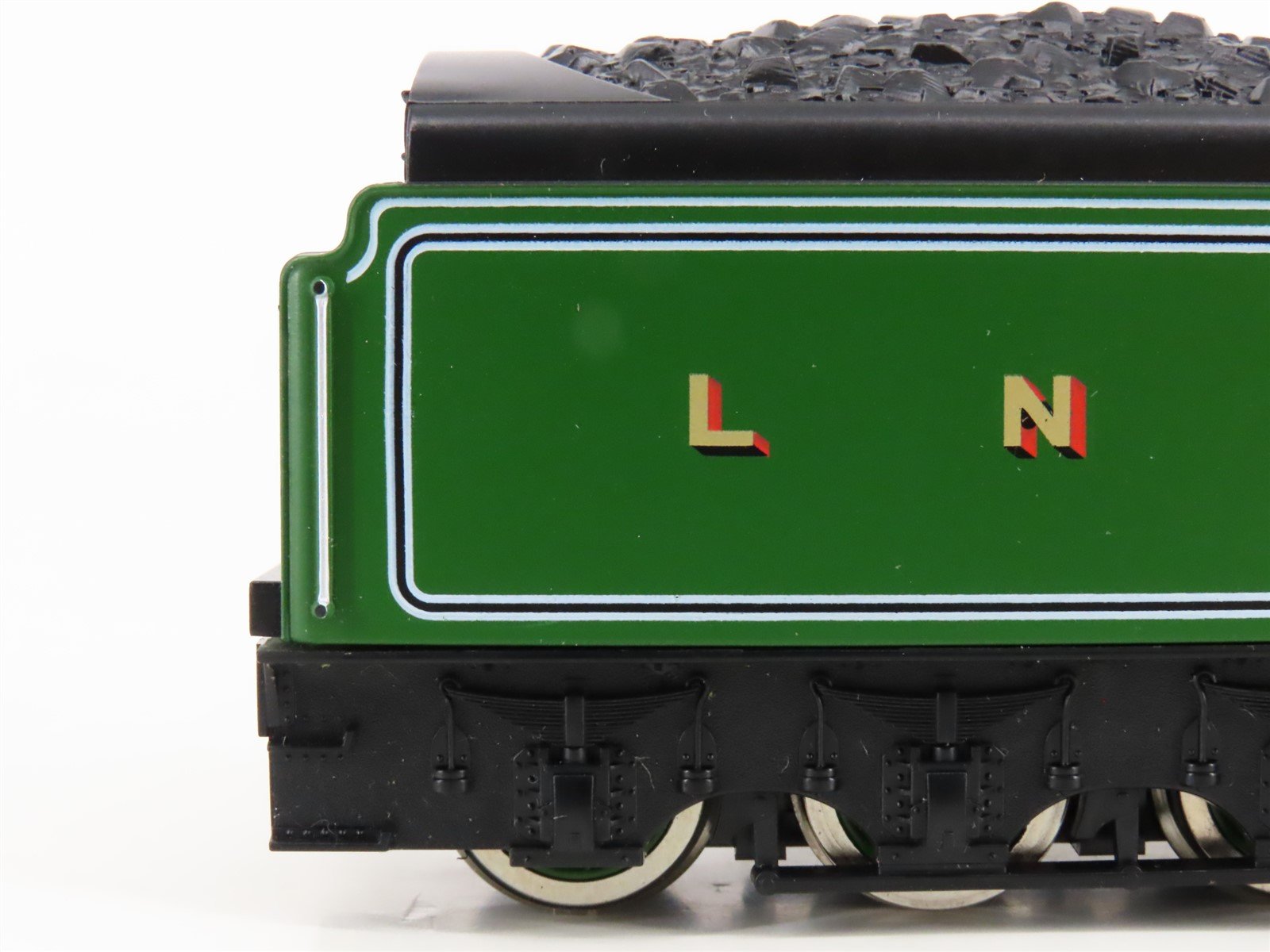 OO Scale Hornby R.075 LNER 