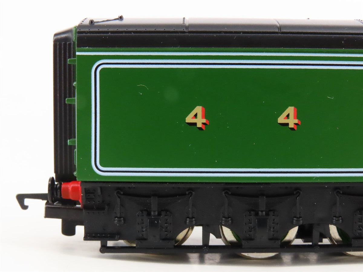 OO Scale Hornby R.075 LNER &quot;Flying Scotsman&quot; 4-6-2 Steam #4472 w/ 2 Tenders