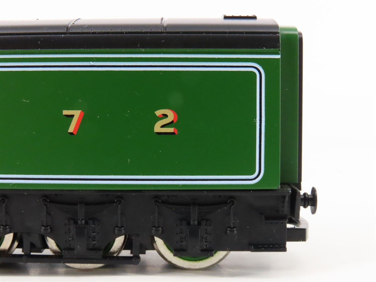 OO Scale Hornby R.075 LNER &quot;Flying Scotsman&quot; 4-6-2 Steam #4472 w/ 2 Tenders