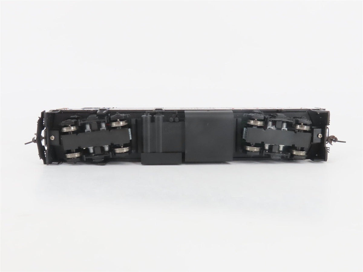 HO Scale Bachmann Spectrum 87024 AMTK Amtrak Phase III F40PH Diesel #304