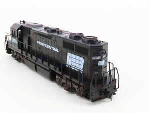 HO Scale Atlas 7066 PC Penn Central GP38 Diesel Locomotive #7675
